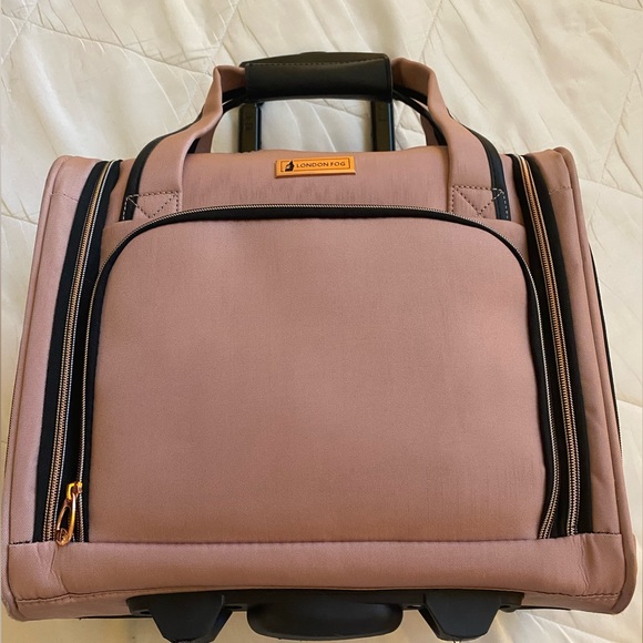 London Fog Bags London Fog Wheeled Underseater Poshmark